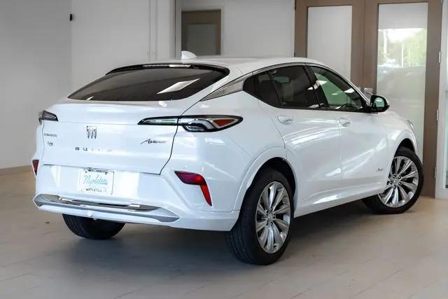 2024 Buick NV Avenir FWD