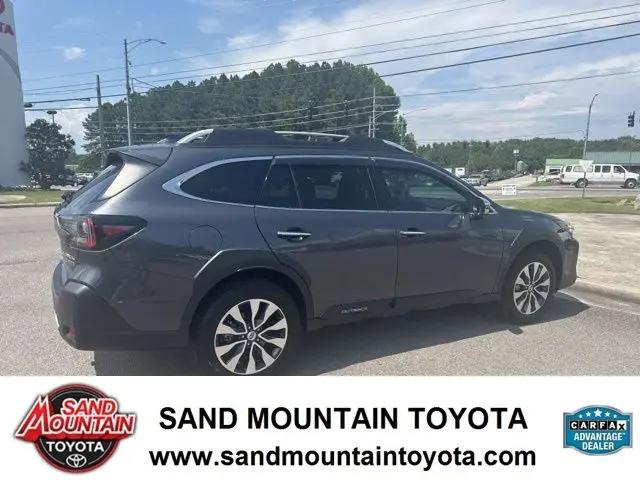 2025 Subaru Outback Touring XT