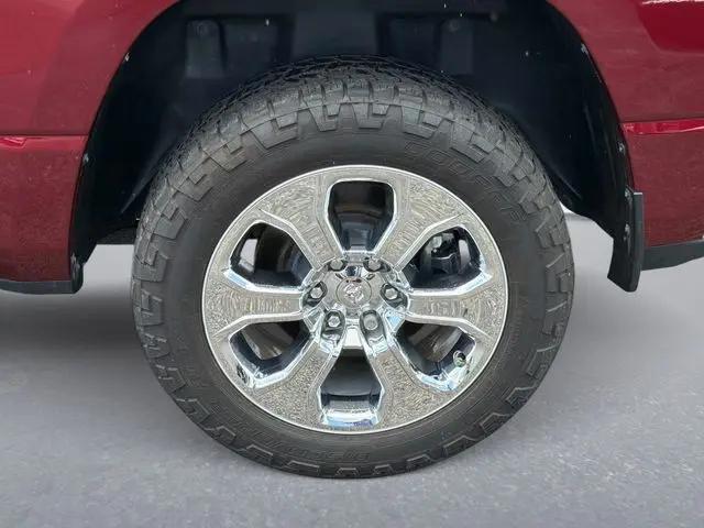 2022 Ram 1500 Big Horn Crew Cab 4x4 5'7" Box