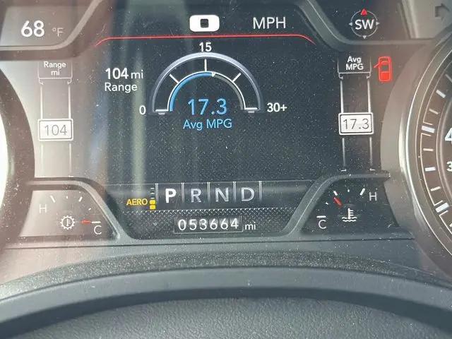 2022 Ram 1500 Big Horn Crew Cab 4x4 5'7" Box