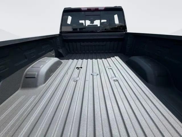 2024 GMC Sierra 2500HD 4WD Crew Cab Standard Bed Denali