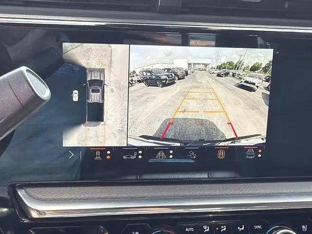 2024 GMC Sierra 2500HD 4WD Crew Cab Standard Bed Denali