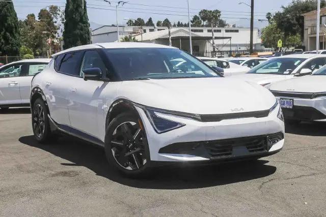 2026 Kia EV6 Wind RWD