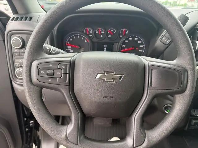 2026 Chevrolet Silverado 1500 4WD Crew Cab Short Bed Custom Trail Boss