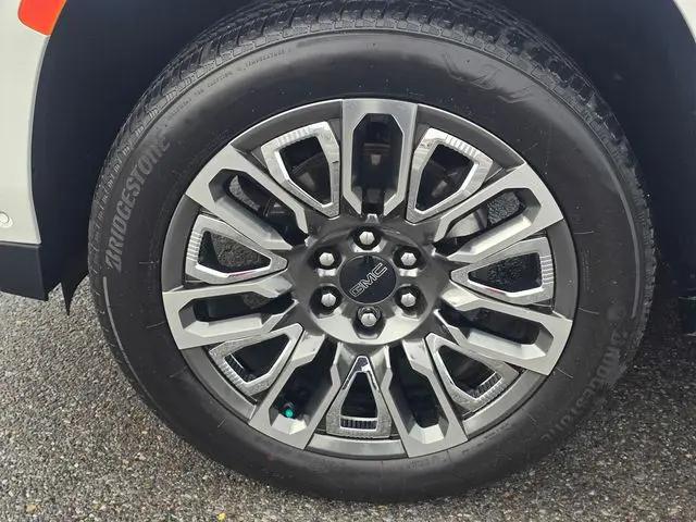 2024 GMC Yukon XL 4WD Denali Ultimate
