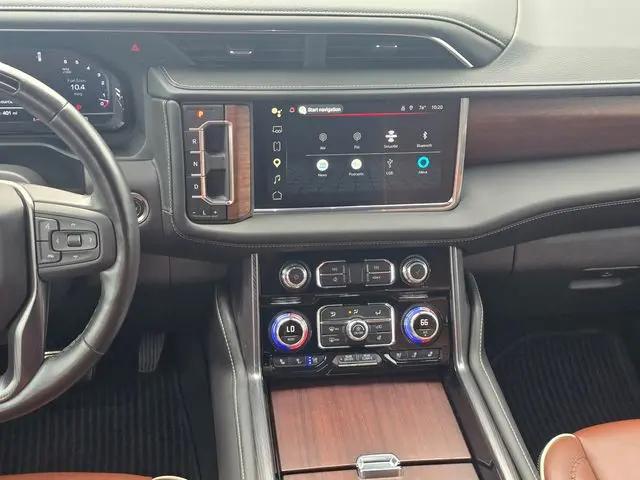 2024 GMC Yukon XL 4WD Denali Ultimate
