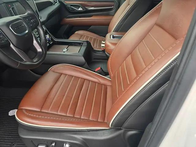 2024 GMC Yukon XL 4WD Denali Ultimate