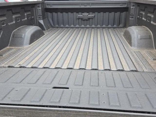 2026 Chevrolet Silverado 2500HD Crew Cab, Standard Bed, XR2, 4WD