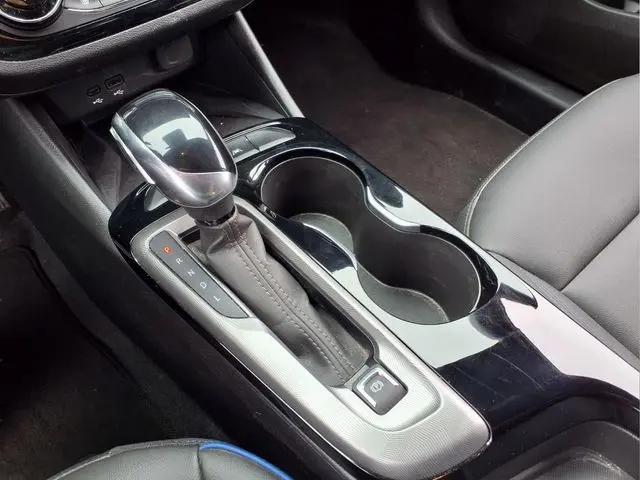 2024 Buick NV Sport Touring FWD