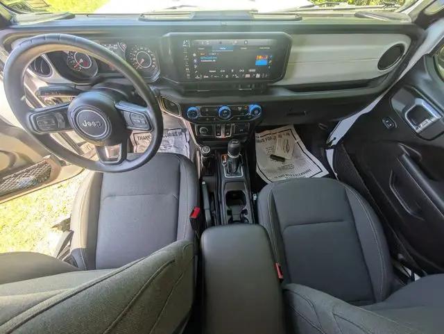 2025 Jeep Wrangler 2-Door Sport 4x4