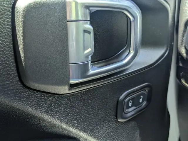2025 Jeep Wrangler 2-Door Sport 4x4