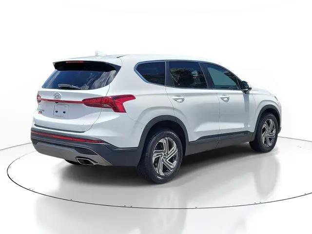 2021 Hyundai Santa Fe SE