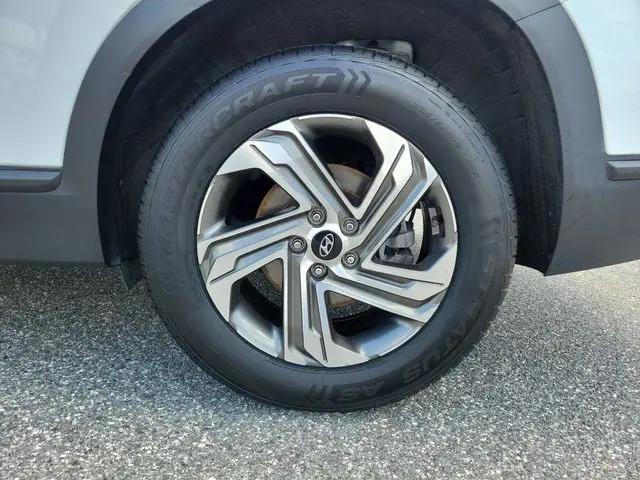 2021 Hyundai Santa Fe SE