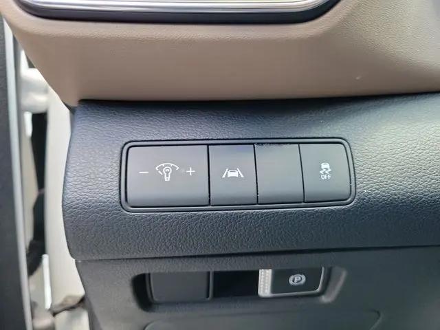 2021 Hyundai Santa Fe SE