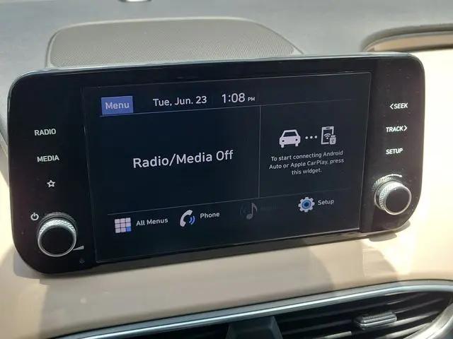 2021 Hyundai Santa Fe SE