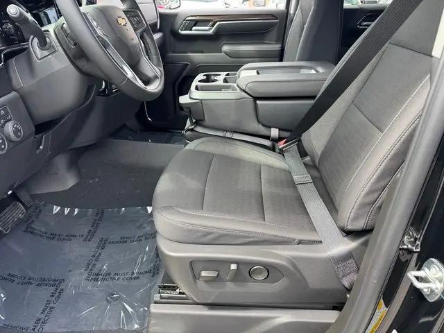 2026 Chevrolet Silverado 1500 2WD Crew Cab Short Bed LT