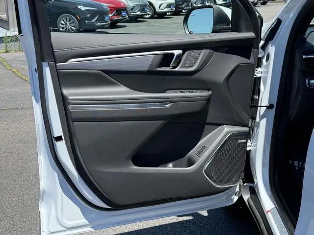 2026 Buick Enclave Preferred FWD