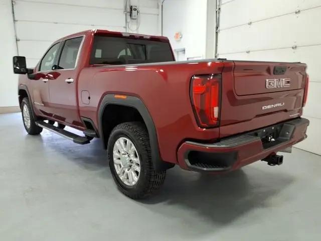 2020 GMC Sierra 2500HD 4WD Crew Cab Standard Bed Denali
