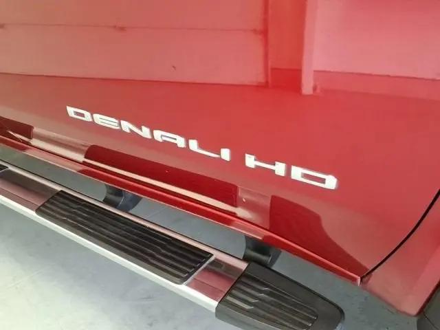 2020 GMC Sierra 2500HD 4WD Crew Cab Standard Bed Denali