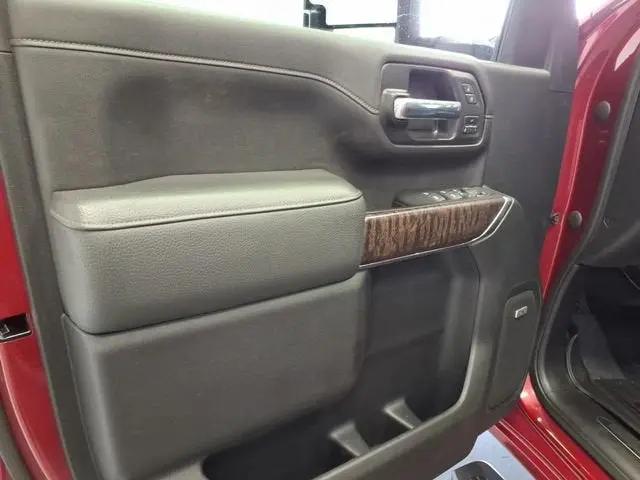 2020 GMC Sierra 2500HD 4WD Crew Cab Standard Bed Denali