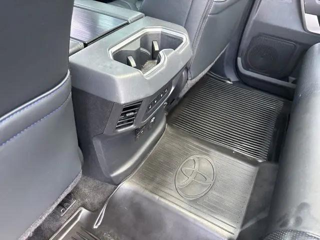 2022 Toyota Tundra Platinum