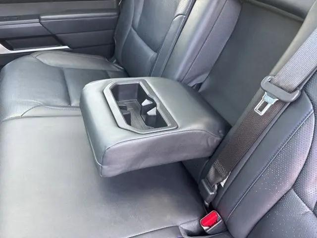 2022 Toyota Tundra Platinum