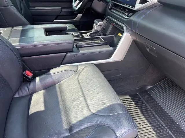 2022 Toyota Tundra Platinum