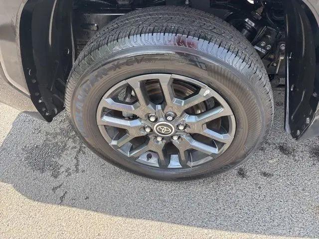 2022 Toyota Tundra Platinum