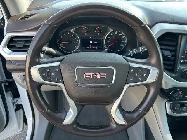 2022 GMC Acadia AWD SLT