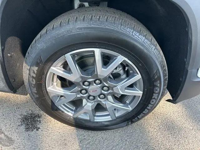 2022 GMC Acadia AWD SLT