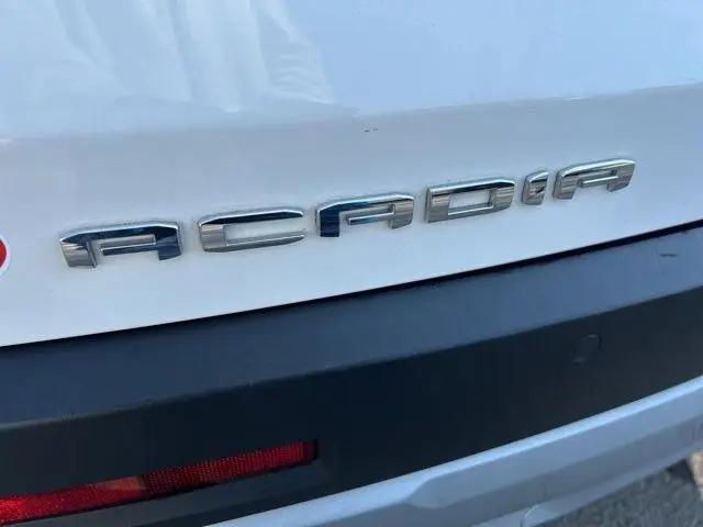 2022 GMC Acadia AWD SLT