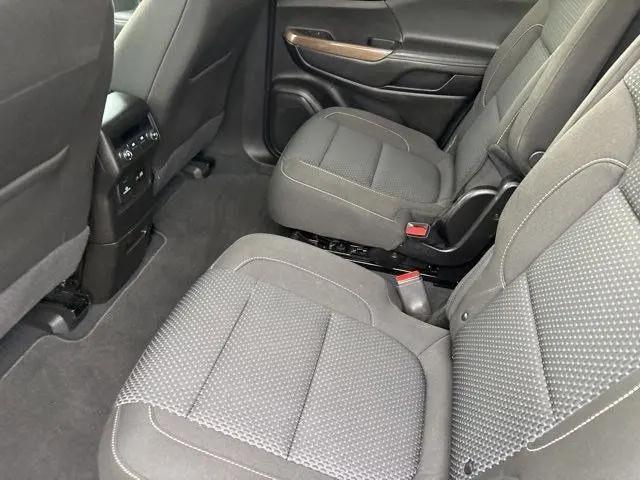 2023 GMC Acadia FWD SLE