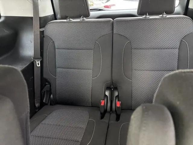 2023 GMC Acadia FWD SLE
