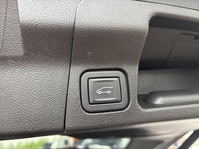 2023 GMC Acadia FWD SLE