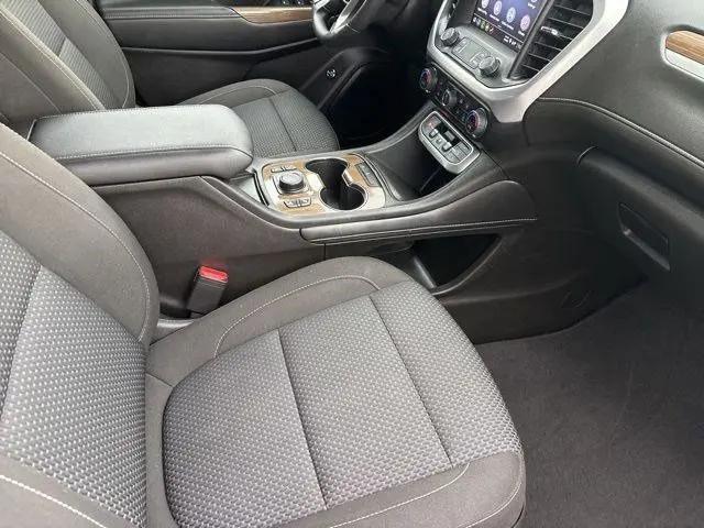 2023 GMC Acadia FWD SLE