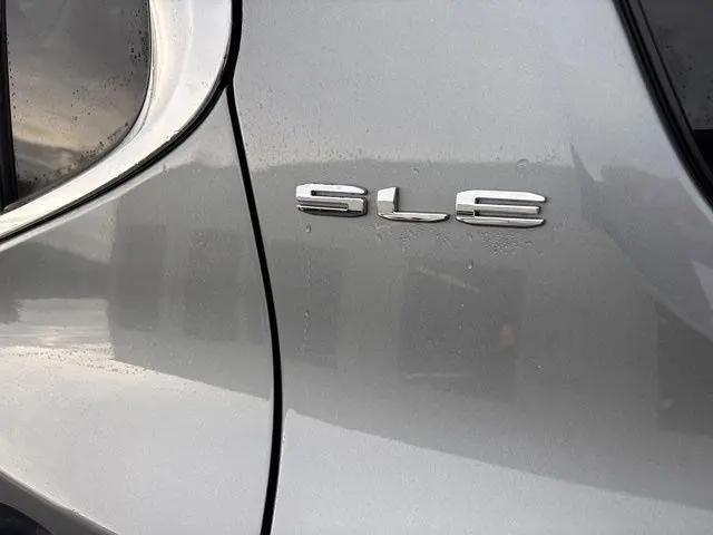 2023 GMC Acadia FWD SLE