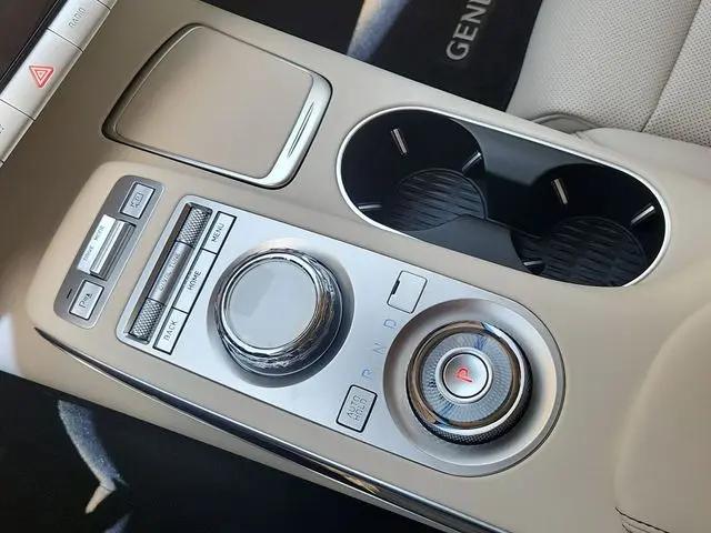 2025 Genesis GV70 2.5T AWD