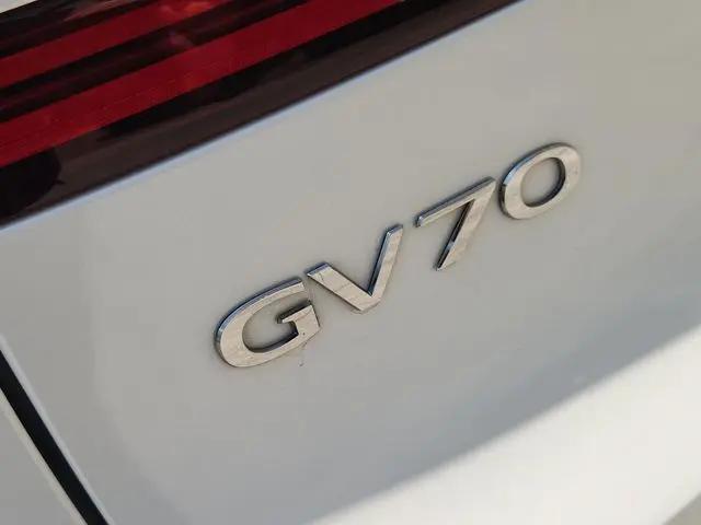 2025 Genesis GV70 2.5T AWD