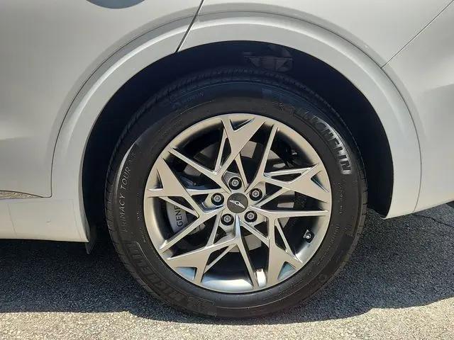 2025 Genesis GV70 2.5T AWD