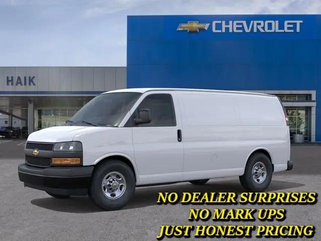 2026 Chevrolet Express Cargo Van 2500 Regular Wheelbase, WT, RWD