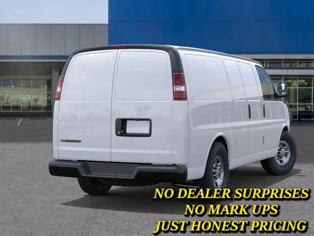 2026 Chevrolet Express Cargo Van 2500 Regular Wheelbase, WT, RWD