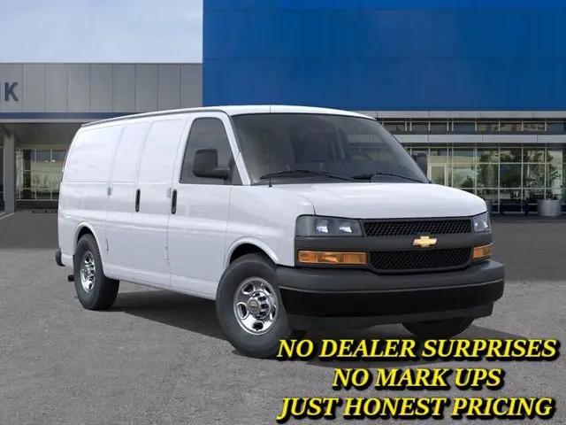 2026 Chevrolet Express Cargo Van 2500 Regular Wheelbase, WT, RWD