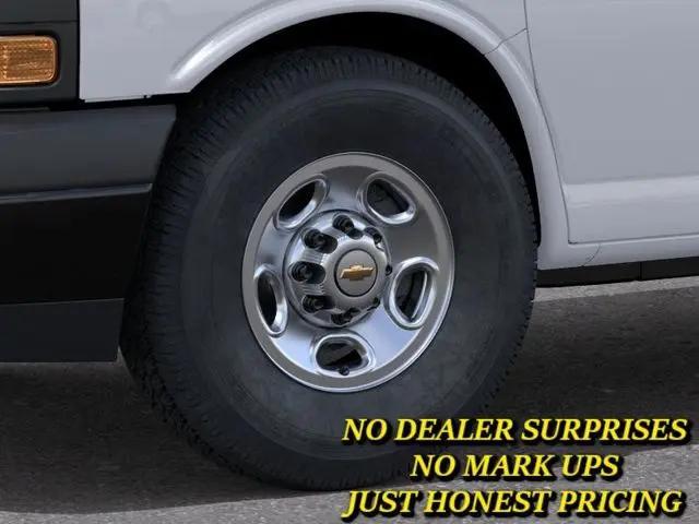 2026 Chevrolet Express Cargo Van 2500 Regular Wheelbase, WT, RWD