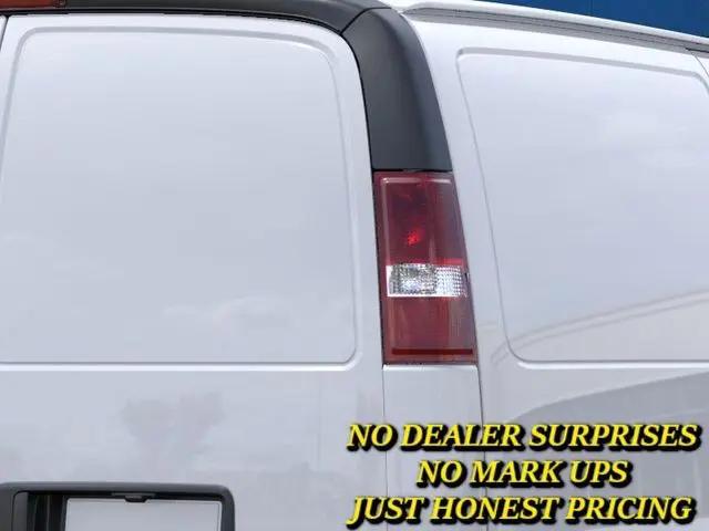 2026 Chevrolet Express Cargo Van 2500 Regular Wheelbase, WT, RWD