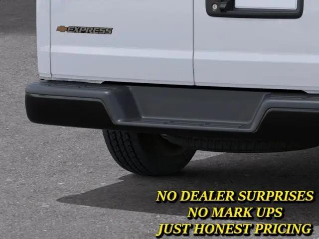 2026 Chevrolet Express Cargo Van 2500 Regular Wheelbase, WT, RWD