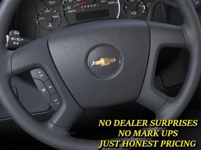2026 Chevrolet Express Cargo Van 2500 Regular Wheelbase, WT, RWD