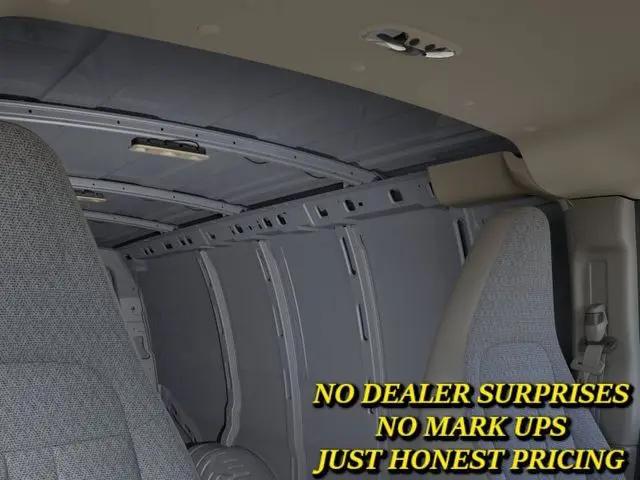 2026 Chevrolet Express Cargo Van 2500 Regular Wheelbase, WT, RWD
