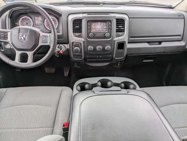 2024 Ram 1500 Classic SLT Quad Cab 4x2 6'4" Box