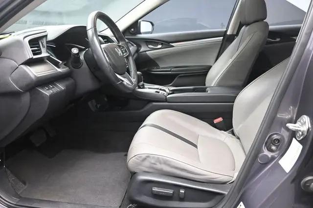 2017 Honda Civic Touring