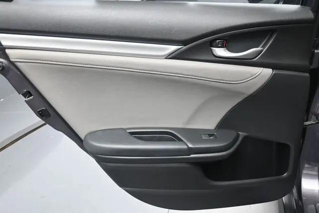 2017 Honda Civic Touring